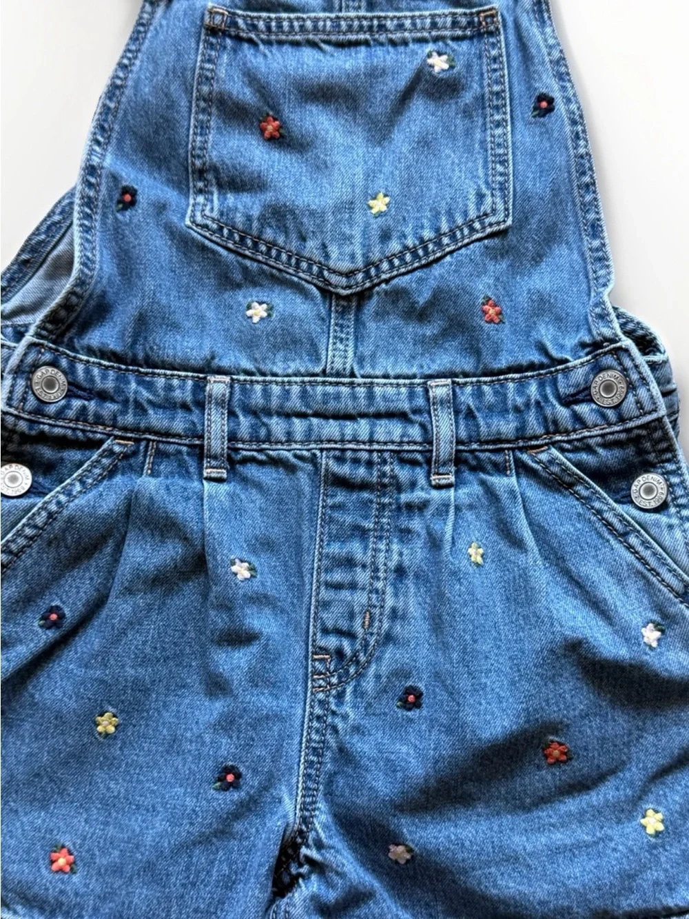 Gap Kids Floral Embroidered Denim Short Overalls Size M 8-9